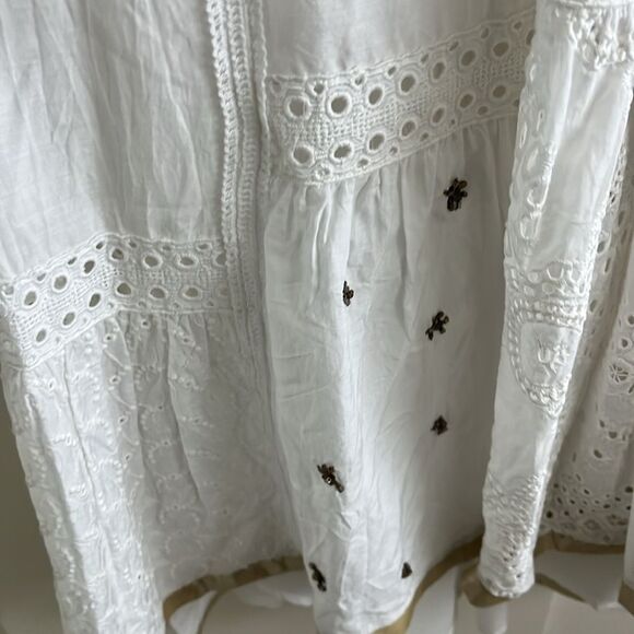 EUC ANTHROPOLOGIE LEIFNOTES white Eyelet Gold Beaded Swing Dress Sz 4 - Picture 8 of 12